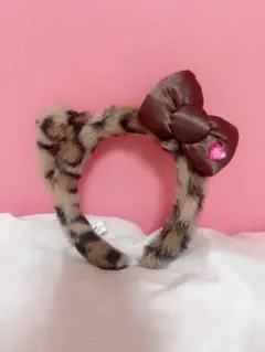 キティちゃん ヒョウ柄 カチューシャ ハローキティ USJ ユニバ 茶色