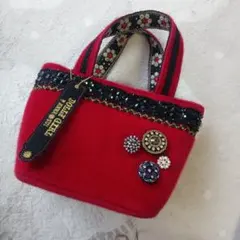 Item thumbnail for item e0cfa6e0-be82-4b1c-814c-5e2b328861a3