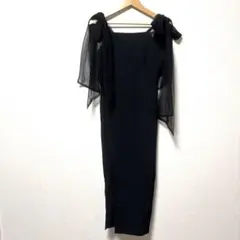 新品タグ付き　Louere ショルダーリボンキャミワンピース　Sサイズ