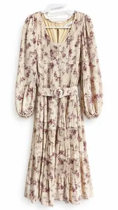 Estella.K フラワープリーツワンピースのサムネイル
