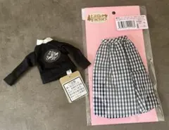 リカちゃん⭐︎22㎝リトルファミリー着せ替え服 ニット　スカート　新品