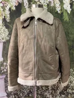 ZARA フェイクムートンボアブルゾン　ベージュ　XLサイズ