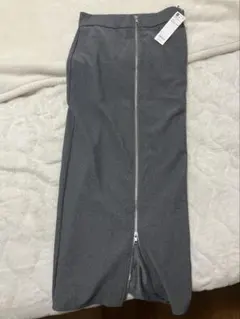 ２４時間限定お値下げ！ GU フロントジップナローロングスカート