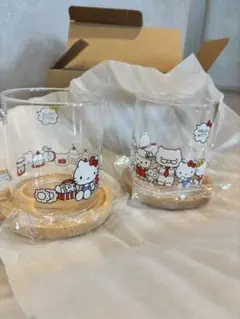 ハローキティ　耐熱ガラス製　ペアマグカップ