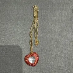 ハート型クリスタルネックレス