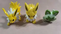 ポケモン　サンダース・ニャオハ　フィギュア