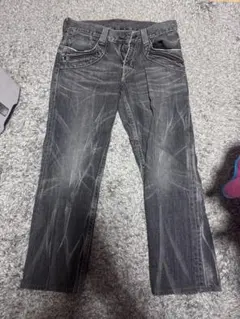 ダークグレー ストレートデニム