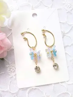 ハンドメイドイヤーカフ☆紫陽花(ブルー&パープル系)フラワー×ラインストーン