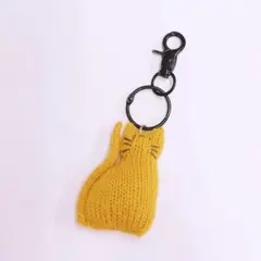 【数量限定❗️】 ③猫モチーフかぎ編みキーホルダー　バッグチャーム ねこ　イエロー
