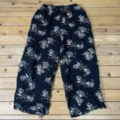 AZUL by moussy་花柄 ブラック ワイドパンツ Mサイズ