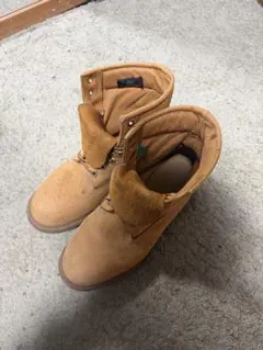 kinetics×Timberland 防水カーキ迷彩ブーツ - メルカリ