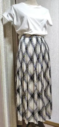 【美品】チェック柄　プリーツロングスカート