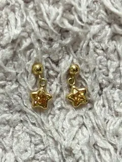 【ツツミ】トパーズの星型チャーム キャッチ式ピアス