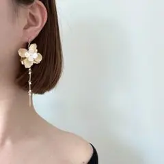 花 パール ウェディング 花嫁 結婚式 成人式 ハンドメイド ピアス イヤリング