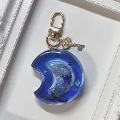 月型シェイカーキーホルダー(ブルー×沈没船）