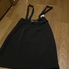 エブリン サス付きビットスカート 黒