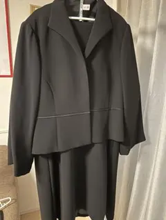 【クリーニング済】大きいサイズ37号礼服ワンピース