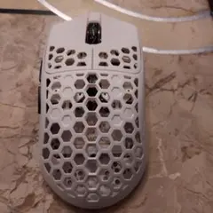 Arbiter Studio AKITSU MEDIUM White