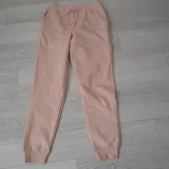 ユニクロ　スウェット　ピンク