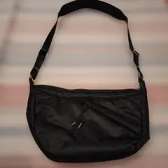 新品!未使用!POTR ショルダーバ ックブラックのサムネイル