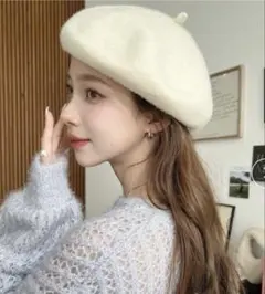 や*ん様 moment+ ウール混ベレー帽　アイボリー