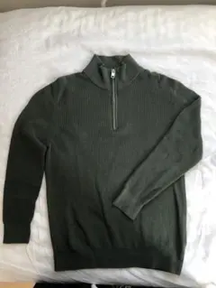 Ｈ＆Ｍ　オリーブグリーン ハイネックセーター