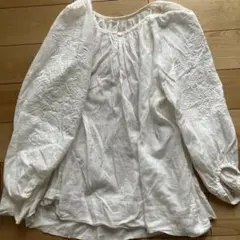 刺繍ブラウス　オンワードのサムネイル