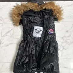 THEOPEN PRODUCT OPENYY ダウンジャケットジェニ着用