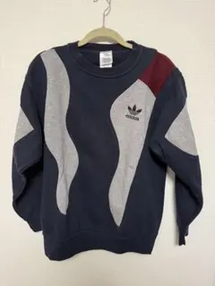 adidas カラーブロック スウェット