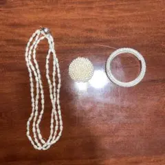 パールネックレス・ブローチ・ブレスレットセット本物真珠　本真珠