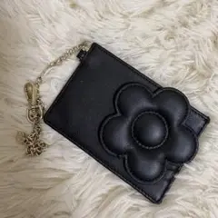 MARYQUANT 二つ折り 財布 ブラック デイジー ウォレット 花 モチーフ