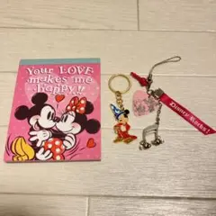 ディズニーキーホルダー＆メモパッド　値下げ中