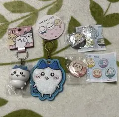 新品　ちいかわフィギュアキーホルダーセット　サガラ刺繍ハチワレ缶くら寿司缶バッジ