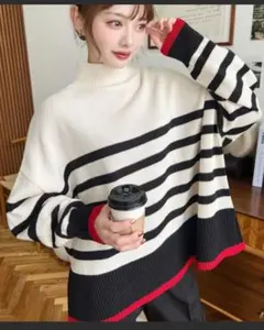 ストライプタートルネックニット