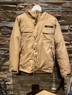 RVCA ベージュ ダウンジャケット　Sサイズのサムネイル