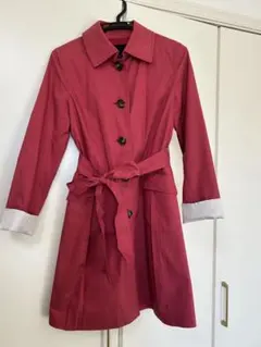 UNTITLED 赤 トレンチコート