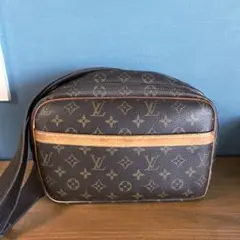 Item thumbnail for item 4c894ee1-63a0-46d7-922d-7e58d52d7447