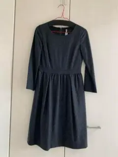アンタイトル 長袖 膝丈 ワンピース グレー