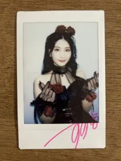 本庄鈴　4点セット　直筆サイン入りチェキ　チェキ　ポーズ 激レア 本庄鈴 直筆サイン入りチェキ 限定品 新品未使用 送料無料