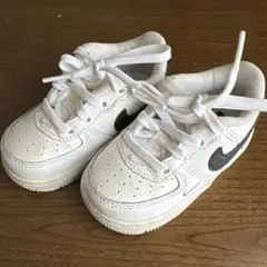 Nike エアフォース　ベビー　ホワイト/ブラック スニーカー 11cm