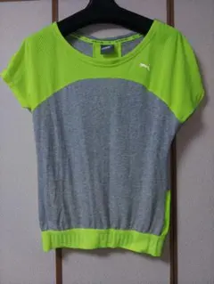 PUMA メッシュショートスリーブトップス グレー/蛍光イエロー