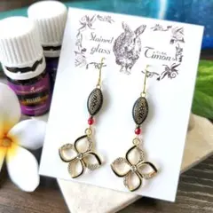 睡蓮の花✿エスニックピアス✿*:・゜赤 レッド ハンドメイド No.1795