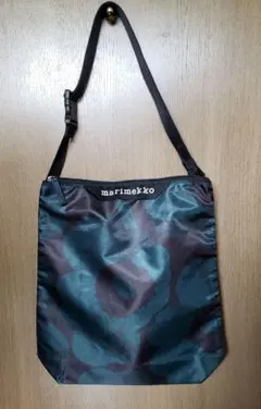 新品同様 marimekko Neat Crossbody Unikko バッグ
