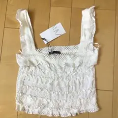ZARA クロップド丈　レーストップス　Lサイズのサムネイル