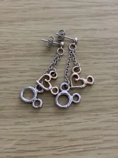 ミッキーマウスとハートのチャームのピアス