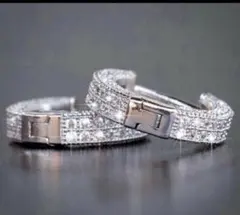 ジルコニア敷き詰めフープピアス シルバー 上品高見え