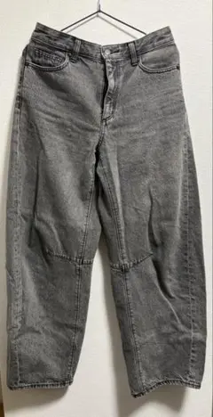 GU バレルレッグジーンズ DALK GRAY