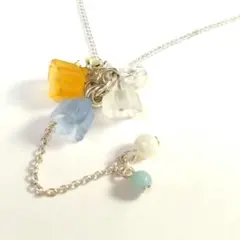 ✨未使用✨ 天然石×すりガラス風フラワー モチーフネックレス（シルバーアクセ）