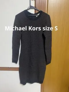 MICHAEL KORSの長袖のニットワンピース！