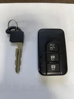 車のカギ　エルグランド 日産